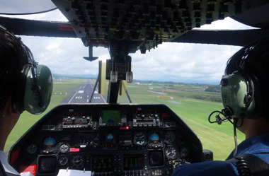 操縦士 整備士訓練 鹿児島国際航空